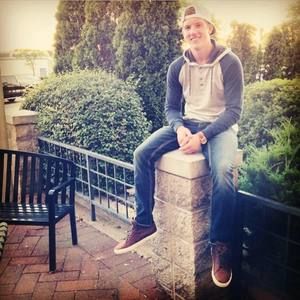 Meet your Posher, Drew